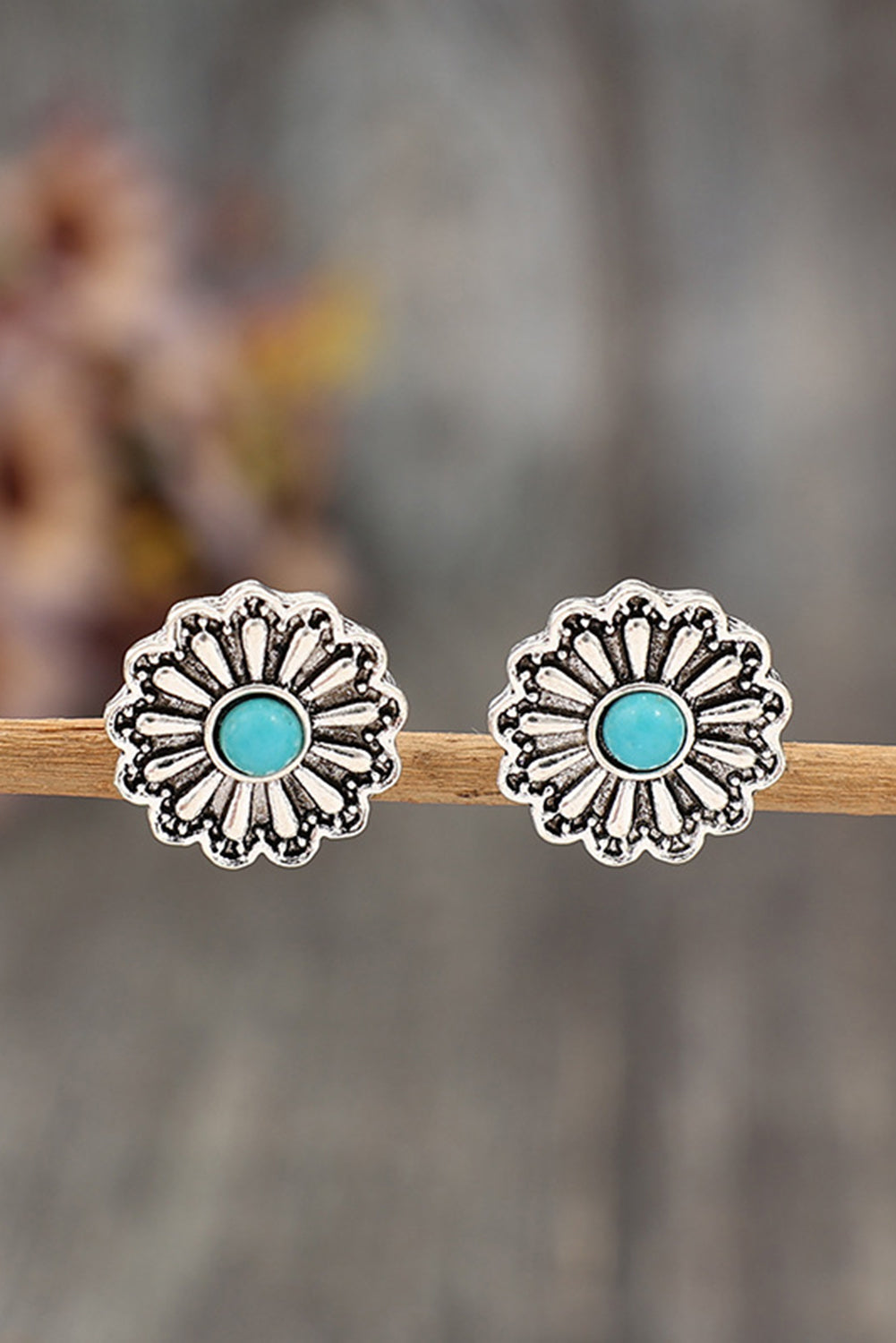 Silvery Turquoise Inlay Flower Stud Earrings